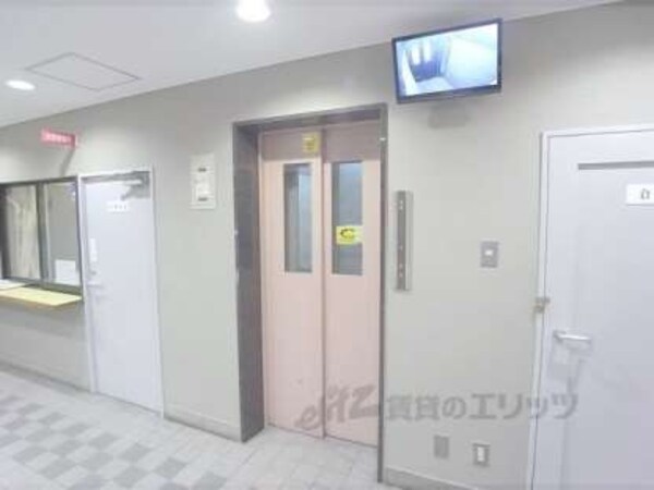 エレベーター