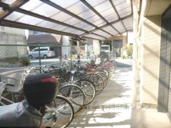 駐輪場
