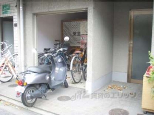 駐輪場