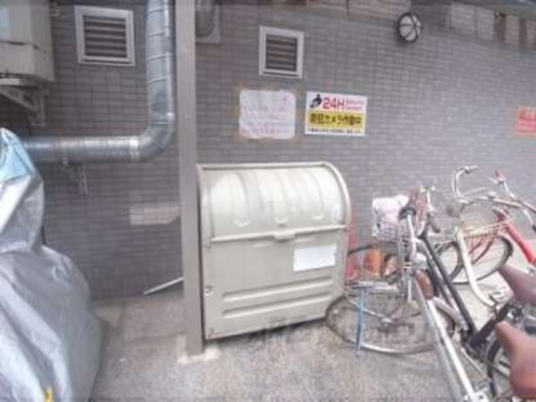 ゴミ置き場