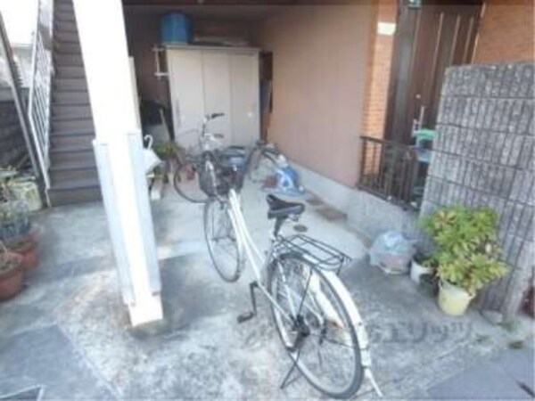 駐輪場