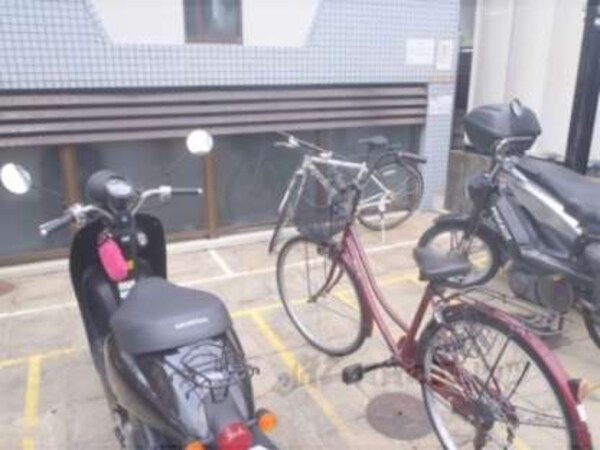 駐輪場