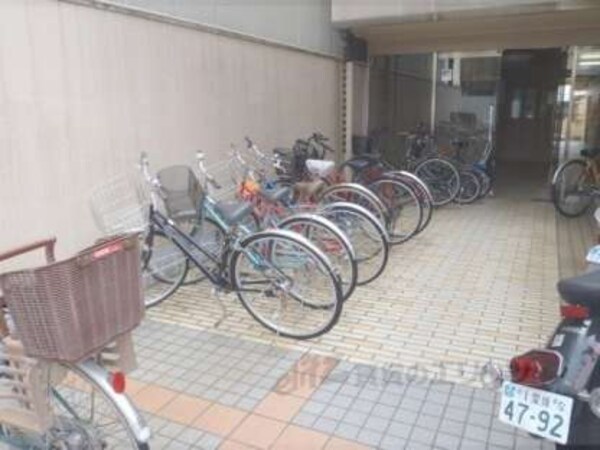 駐輪場