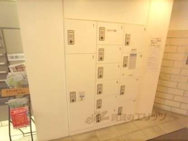 宅配ボックス