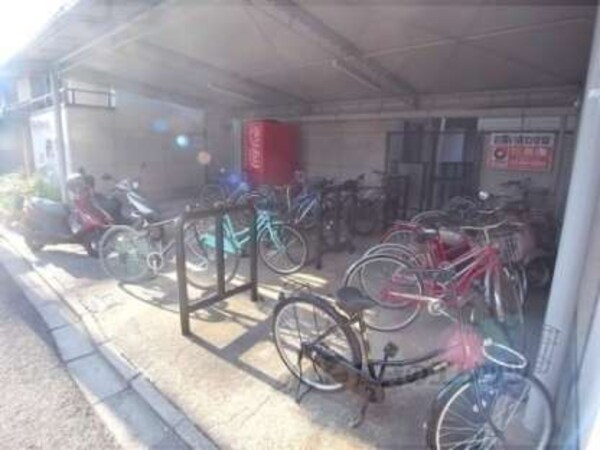 駐輪場