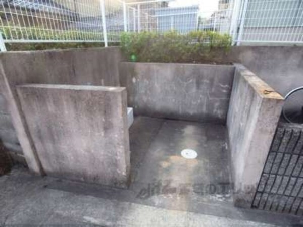 ゴミボックス