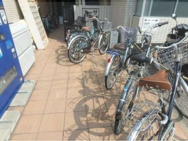 駐輪場