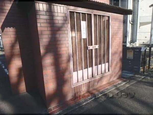 ゴミ捨て場