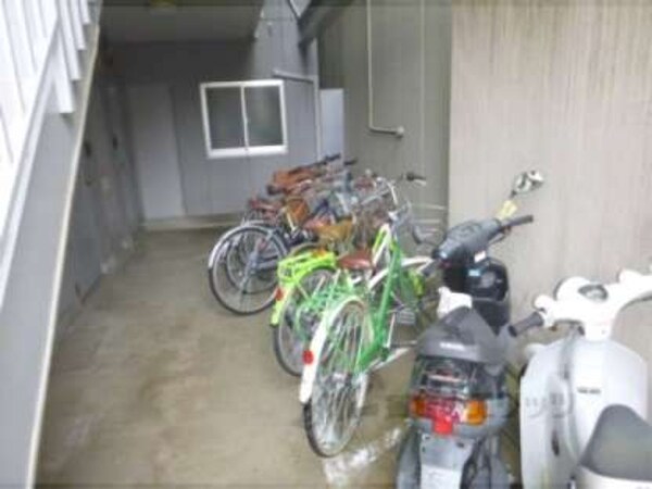 駐輪場