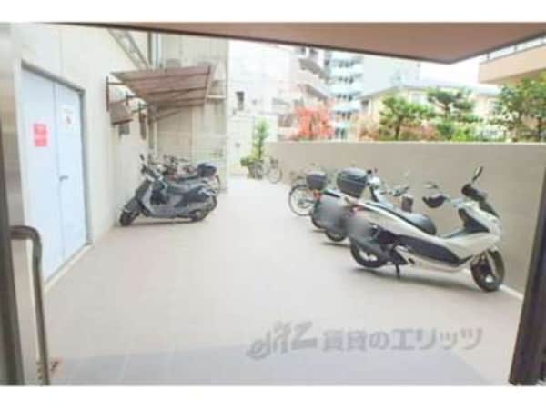 駐輪場