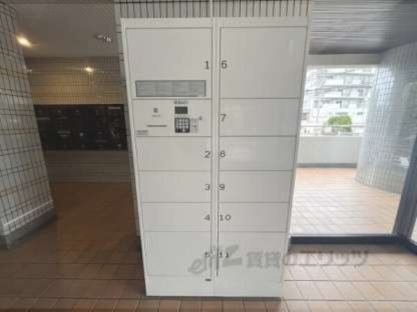 宅配ボックス