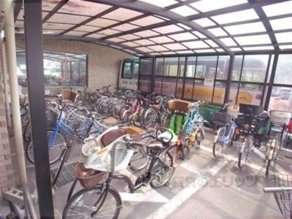 駐輪場