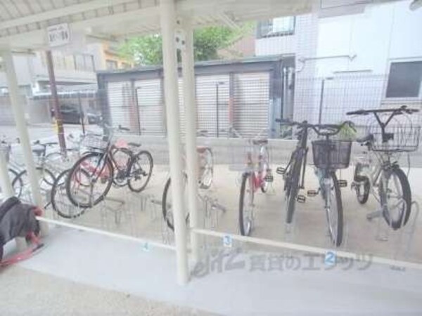 駐輪場