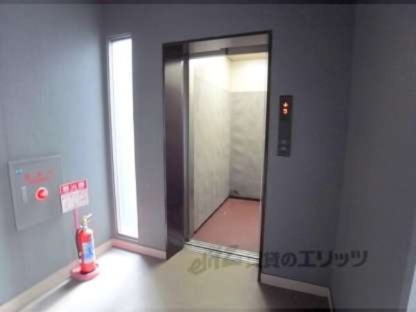 エレベーター
