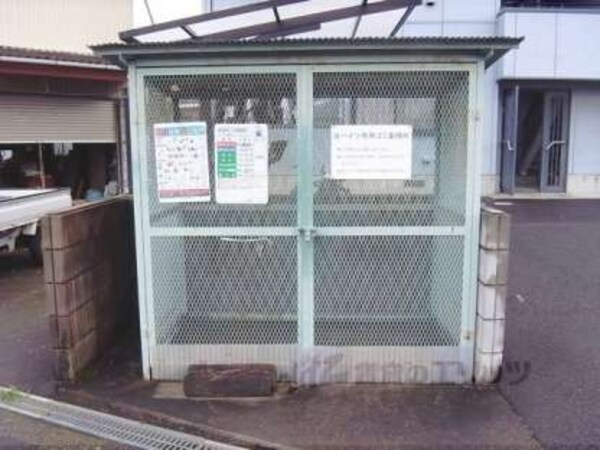 ゴミ置き場