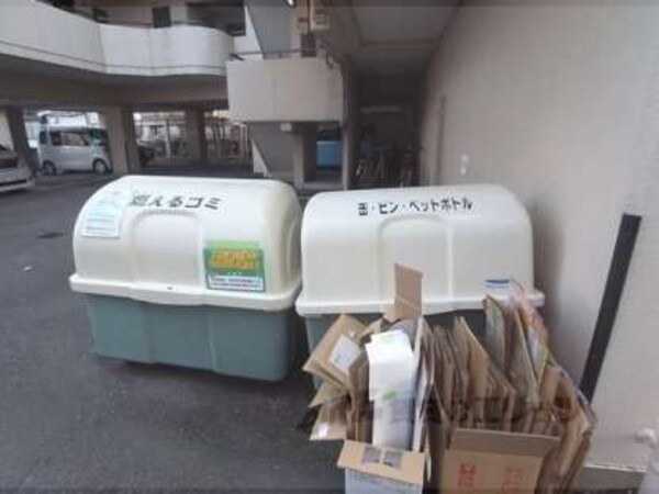 ゴミボックス