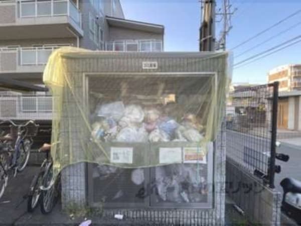 ゴミ置き場