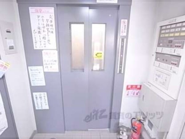 エレベーター