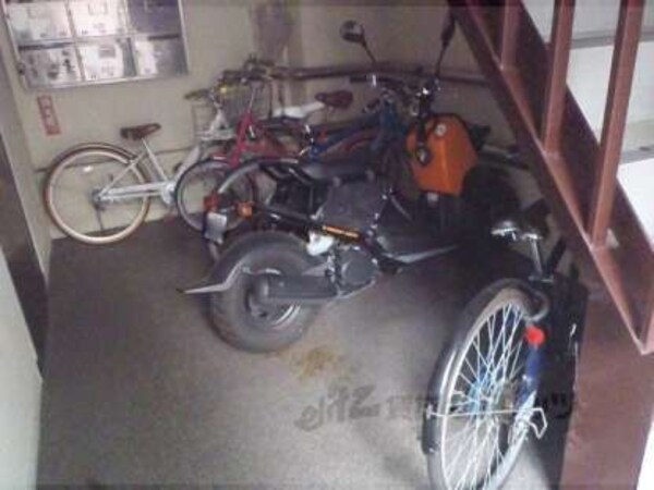 駐輪場