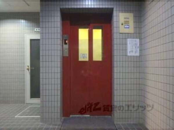 エレベーター