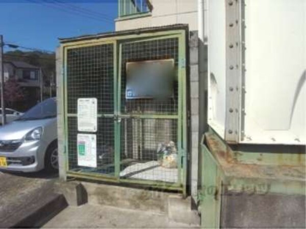 宅配ボックス