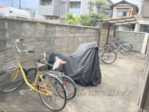 駐輪場