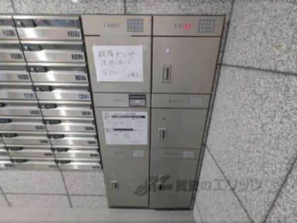 宅配ボックス