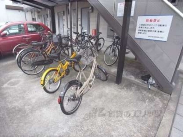 駐輪場