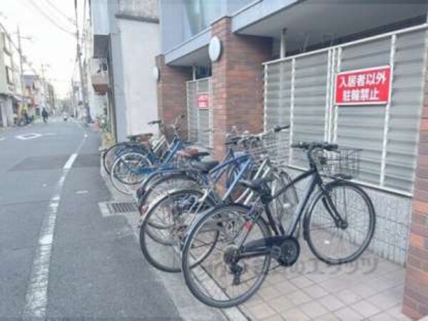 駐輪場