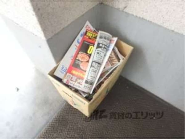不要チラシ入れ
