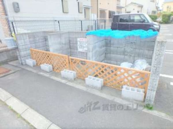 ゴミ捨て場