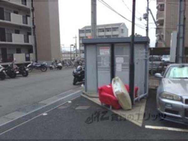 ゴミ置き場