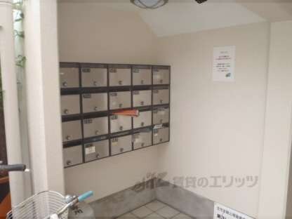 第三シャトーウメダの集合ポスト