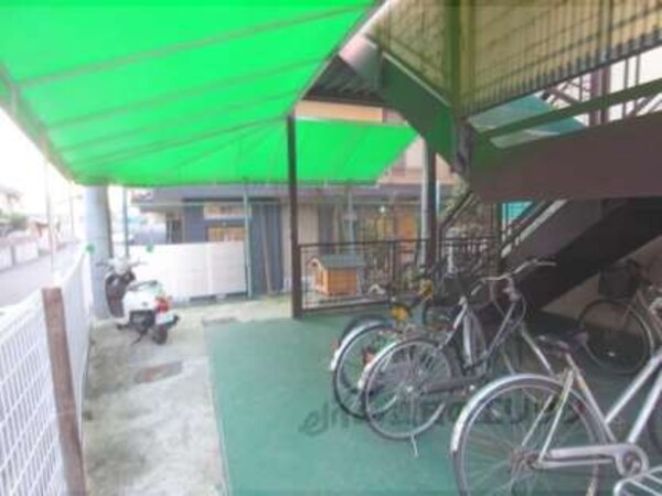 駐輪場