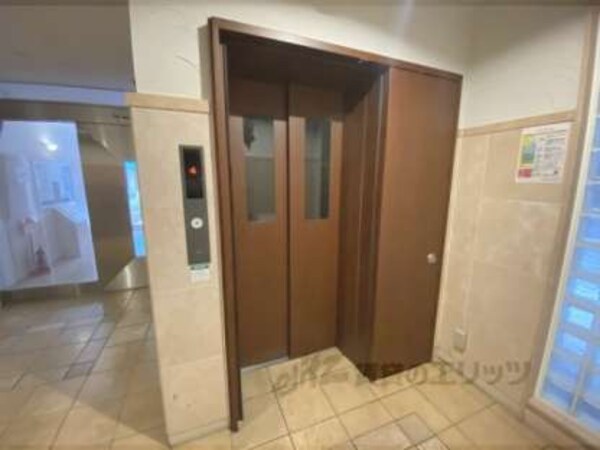 エレベーター