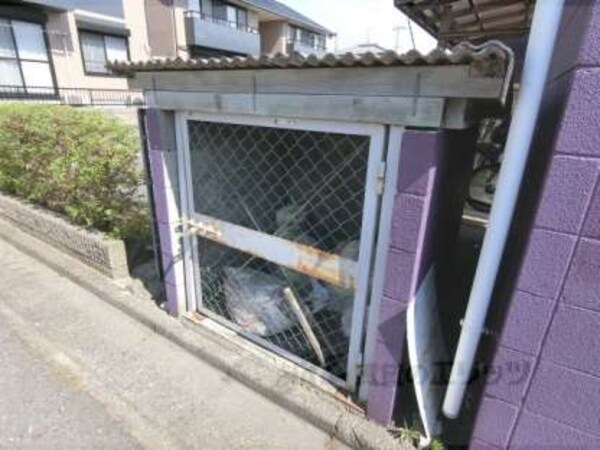 ゴミ置き場