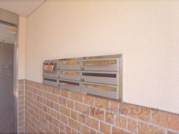宅配ボックス