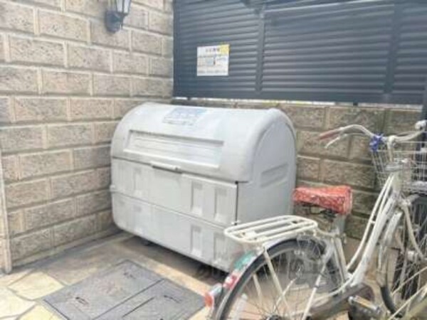 ゴミ置き場