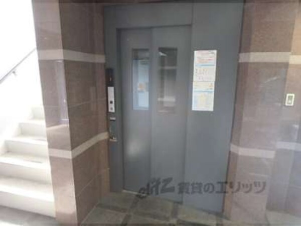 エレベーター