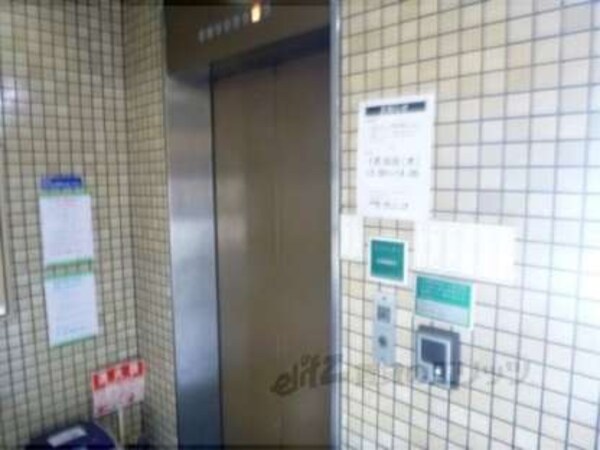 エレベーター