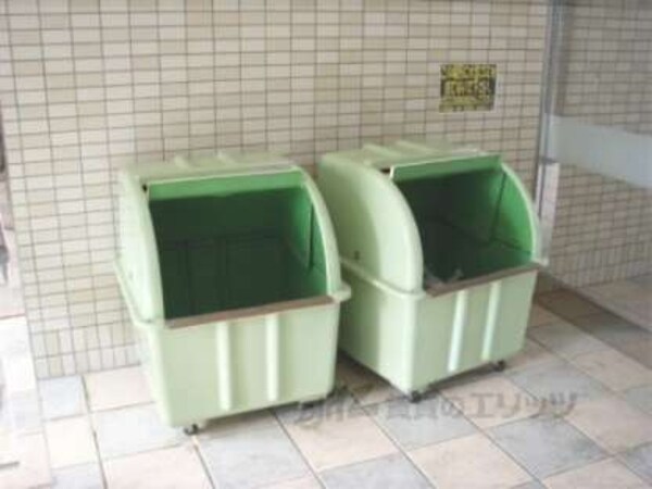 ゴミ置き場