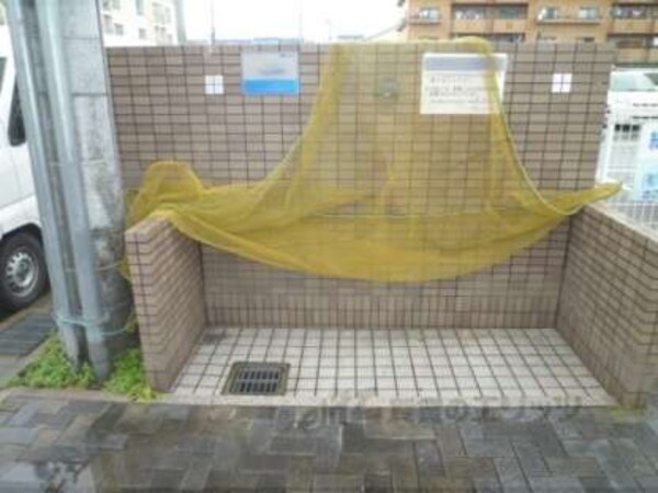 ゴミ置き場