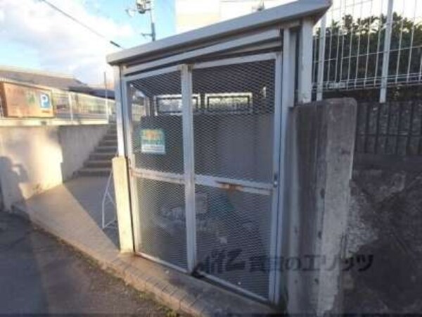 ゴミ捨て場