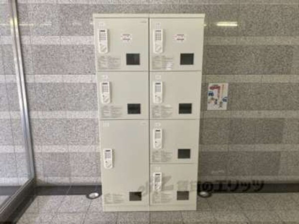 宅配ボックス
