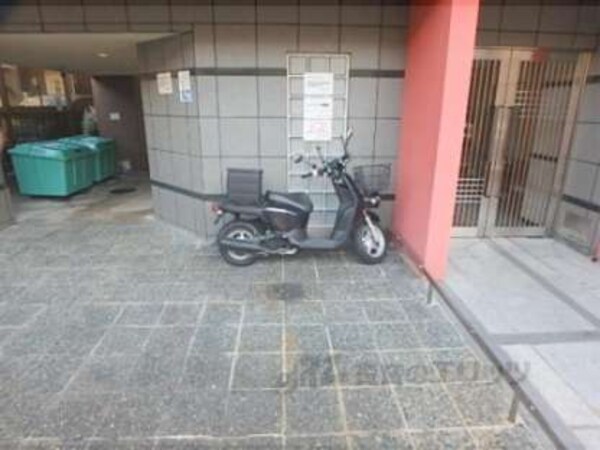 駐輪場(ミニバイク専用)