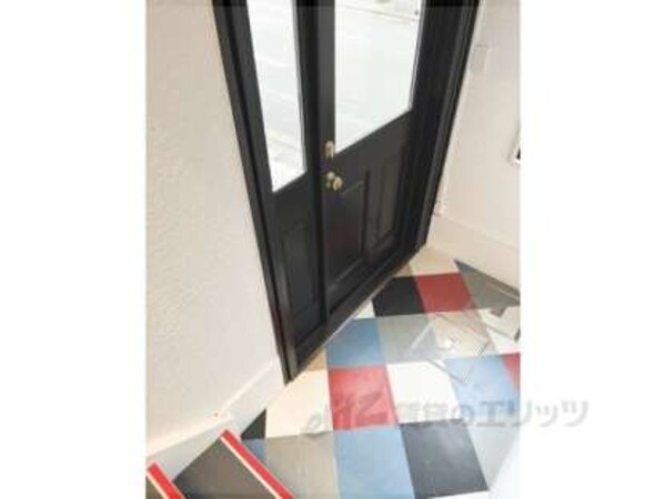 エントランス内側