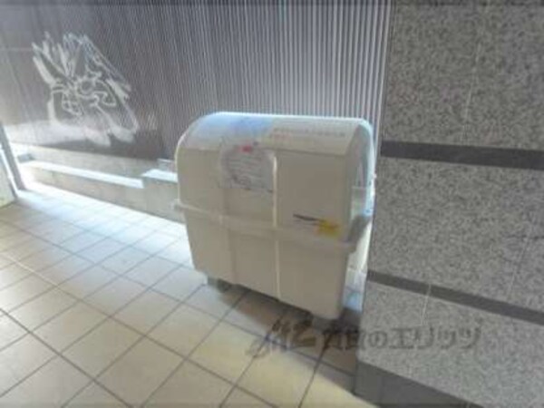 ゴミボックス