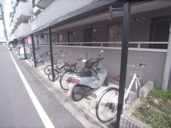 駐輪場