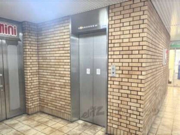 エレベーター