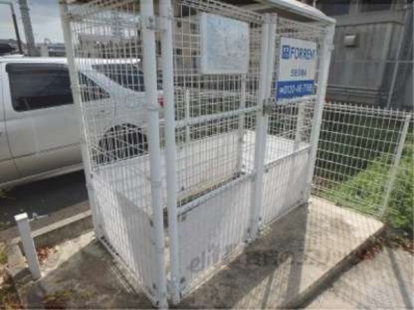 ゴミ捨て場